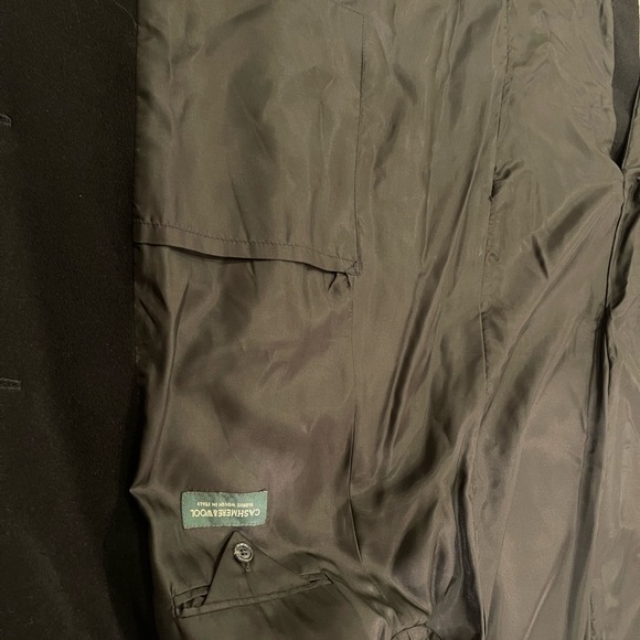 Designer cashmere and wool black men’s suit overcoat. - Picture 5 of 8